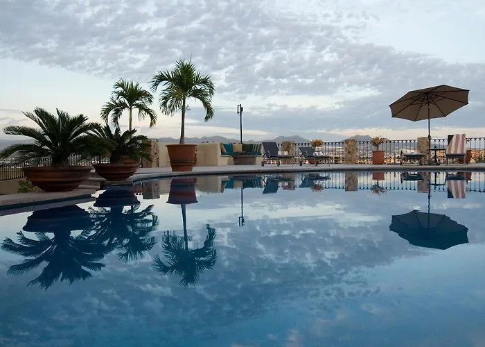 La Vista Luxury Villas At Pedregal Aparthotel 3*