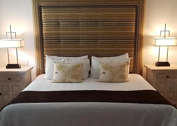 La Vista Luxury Villas At Pedregal 3*