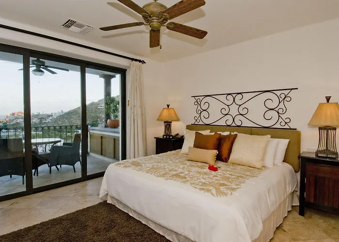 Aparthotel La Vista Luxury Villas At Pedregal