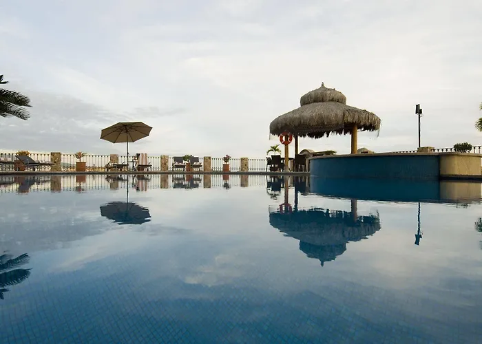 Aparthotel La Vista Luxury Villas At Pedregal 3*