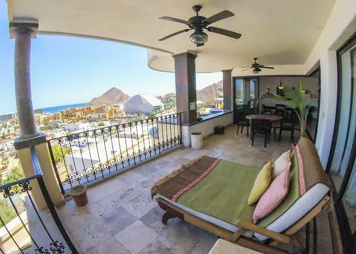 Aparthotel La Vista Luxury Villas At Pedregal 3*